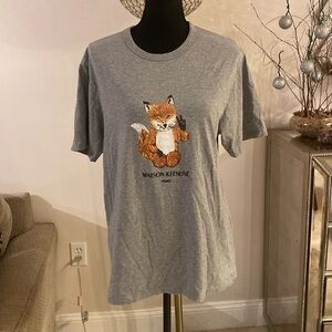 Maison Kitsune Paris T-shirt size medium